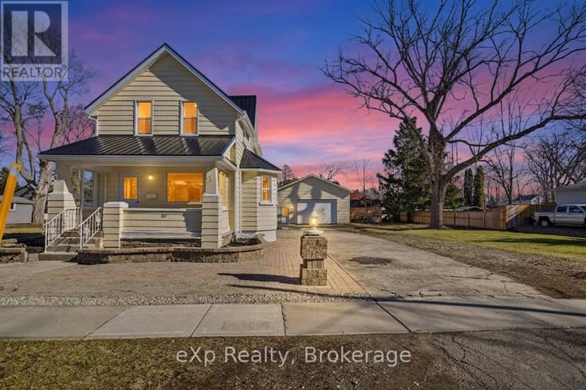 192 William Street W, North Middlesex, photo 2