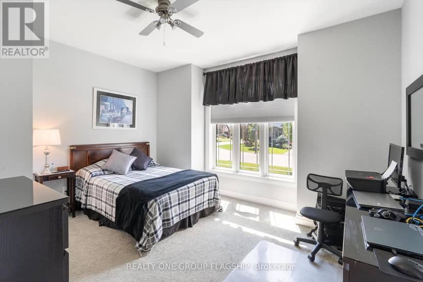 104 Berwick Trail — photo 8 of 40