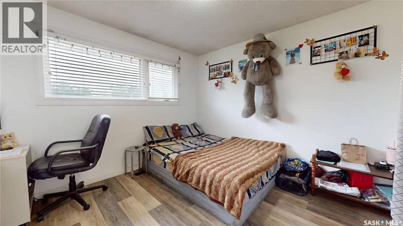 1208 Bond STREET — photo 19 of 40