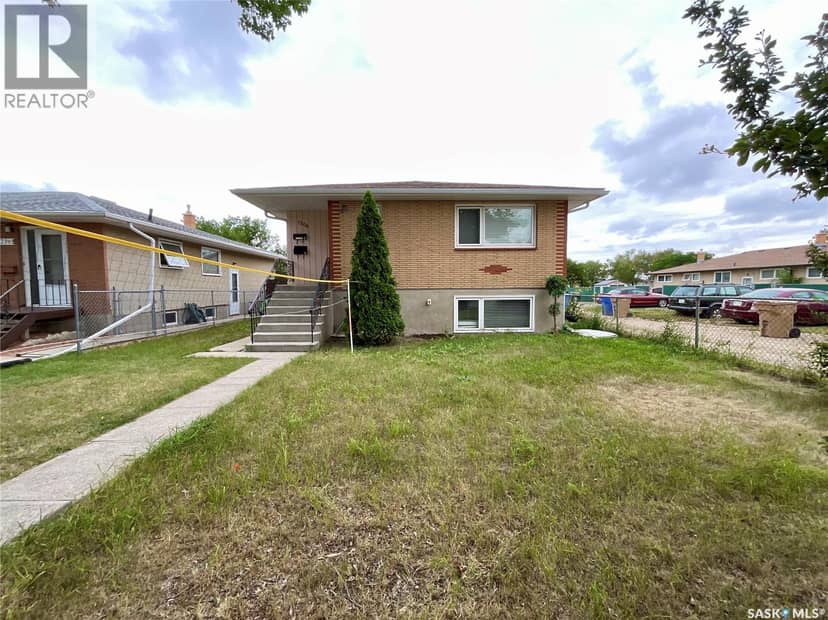 1208 Bond STREET, Regina, photo 2
