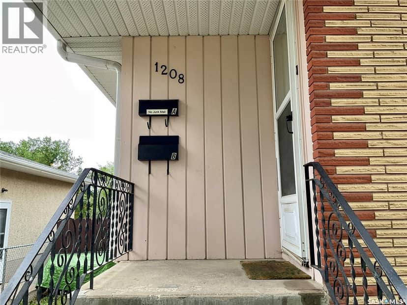 1208 Bond STREET, Regina, photo 4