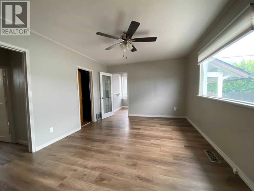 705 227 Street — photo 12 of 25