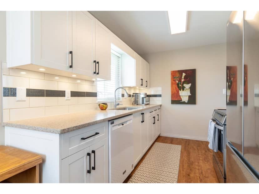90 15020 66A AVENUE, Surrey, photo 8