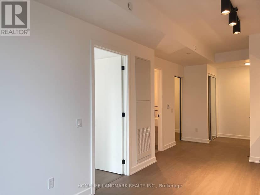 1512 - 91 Montclair Avenue — photo 15 of 40