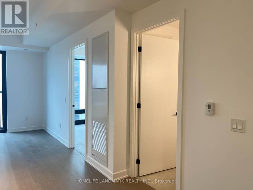 1512 - 91 Montclair Avenue — photo 17 of 40