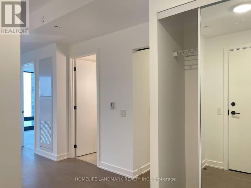1512 - 91 Montclair Avenue — photo 8 of 40