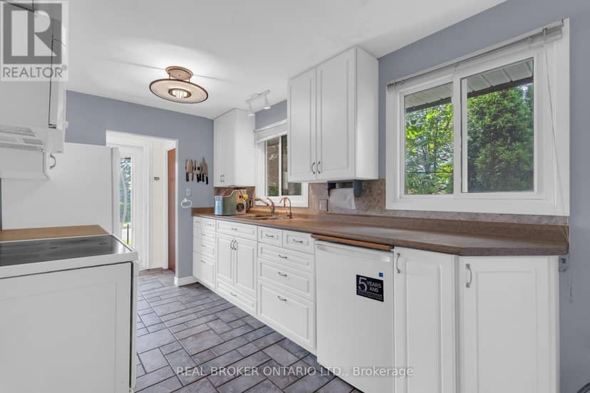 61 Bernick Drive — photo 8 of 40