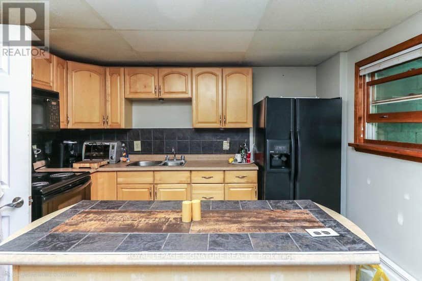 1729 Mosley Street — photo 28 of 40