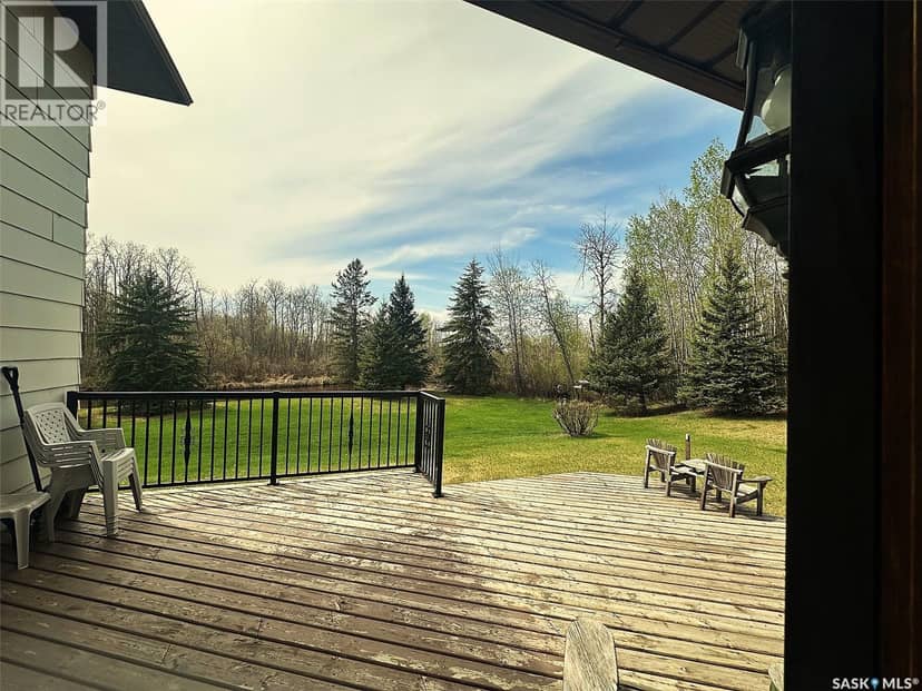 Sieben Acreage — photo 22 of 28