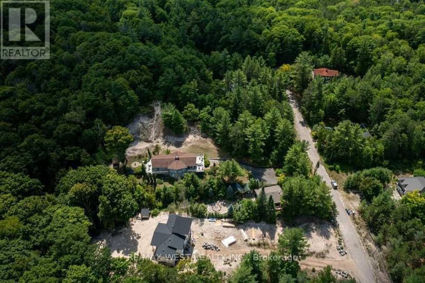 29 Milton Street — photo 28 of 38