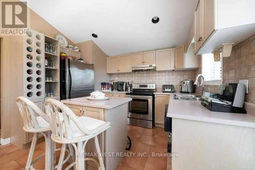 29 Milton Street — photo 9 of 38