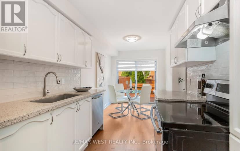 5239 Bushelgrove Circle — photo 11 of 40