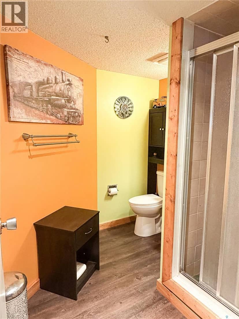 48 Dunfield CRESCENT — photo 16 of 22
