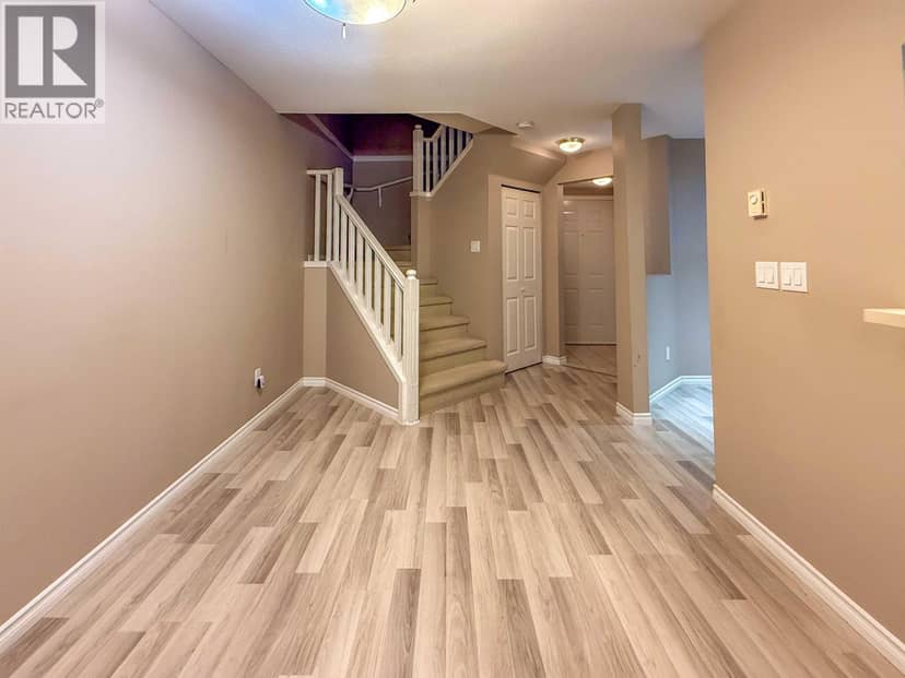 120 2970 PRINCESS CRESCENT, Coquitlam, photo 5