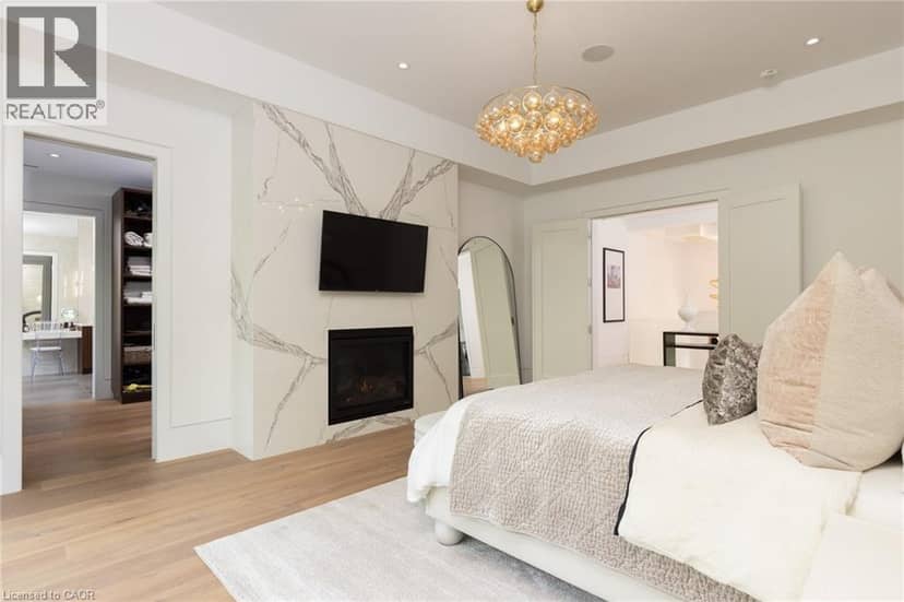 129 WOLFDALE Avenue — photo 22 of 40