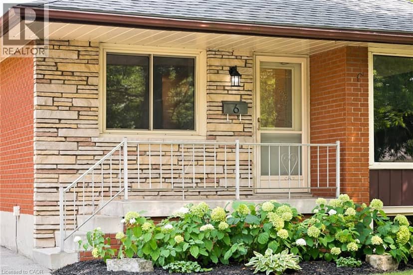 6 ROBROY Court — photo 4 of 40