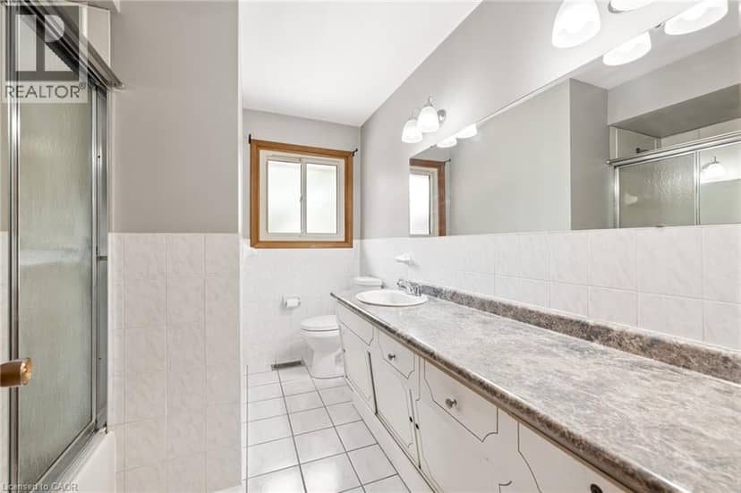 6 ROBROY Court — photo 27 of 40