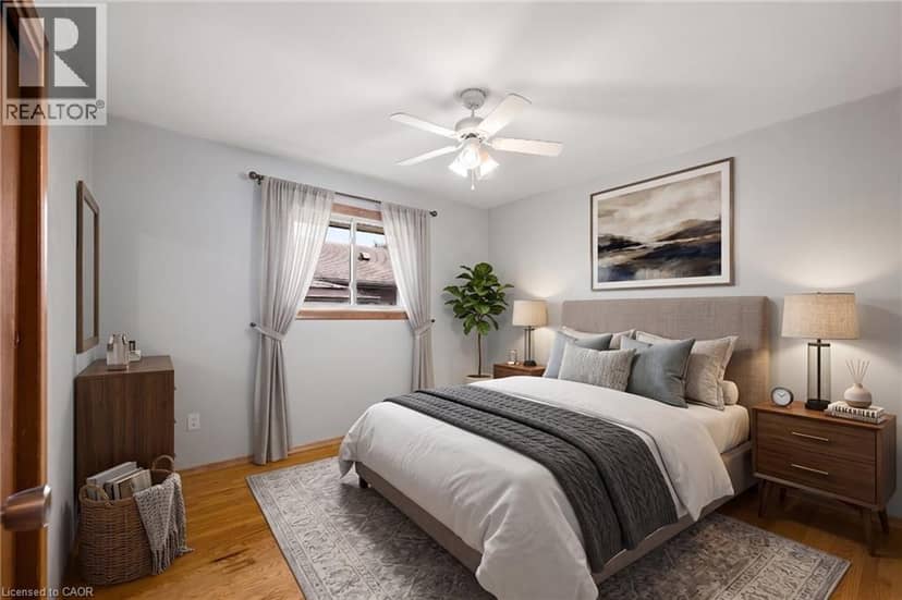 6 ROBROY Court — photo 21 of 40