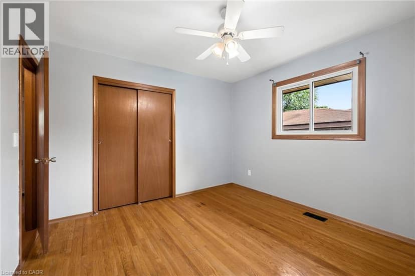 6 ROBROY Court — photo 22 of 40