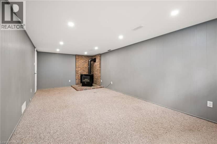 6 ROBROY Court — photo 36 of 40