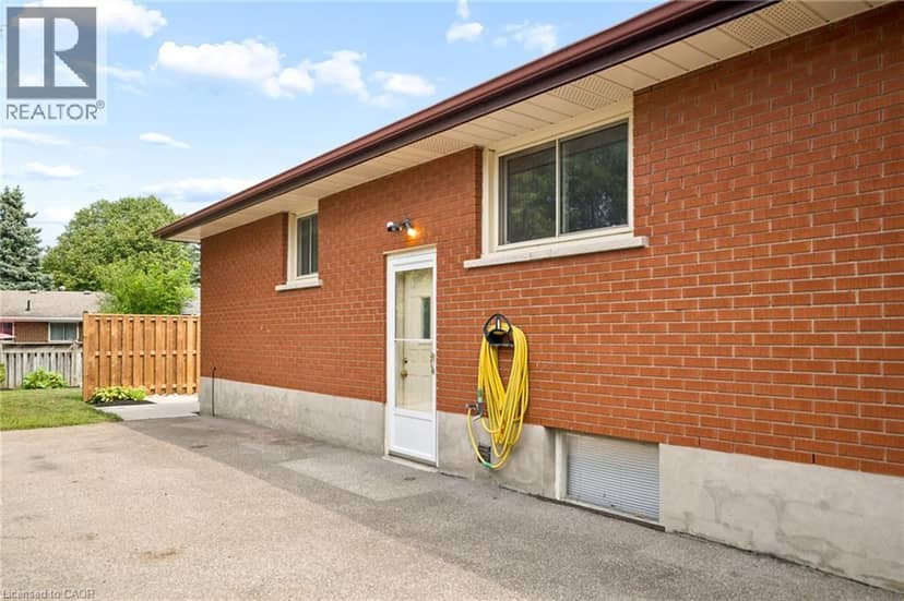 6 ROBROY Court — photo 40 of 40