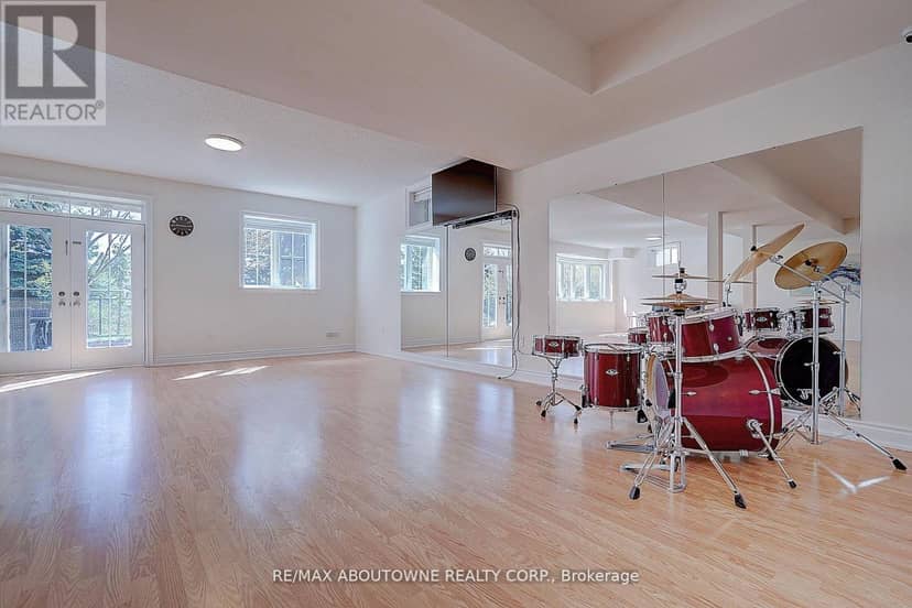 16 Gracedale Drive — photo 36 of 40