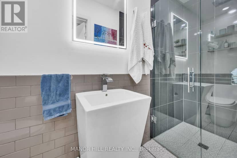 18 Greenbriar Road — photo 14 of 35