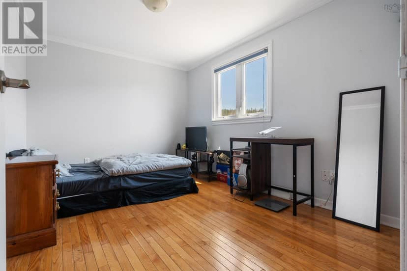 4 Tupper Court — photo 40 of 40