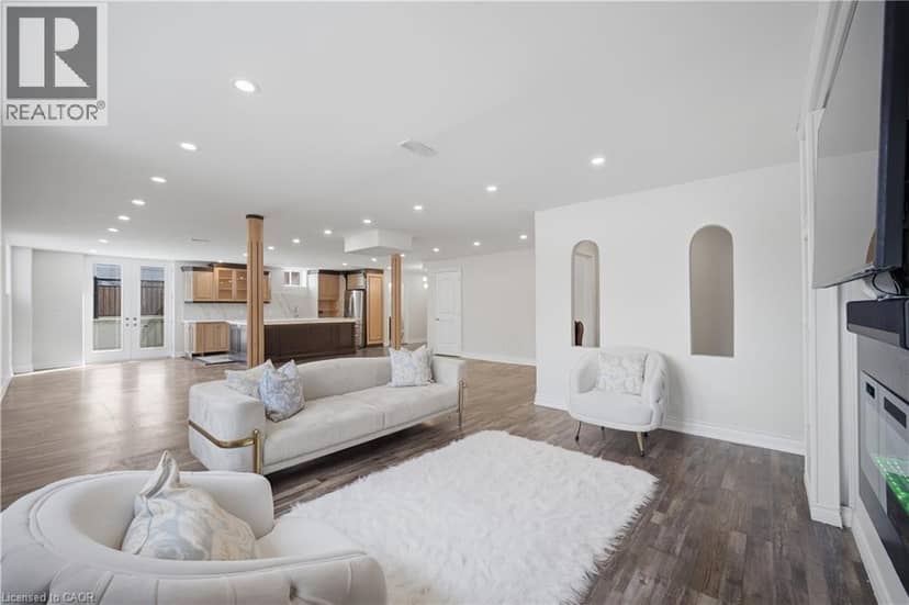 33 KEATLEY Drive — photo 37 of 40