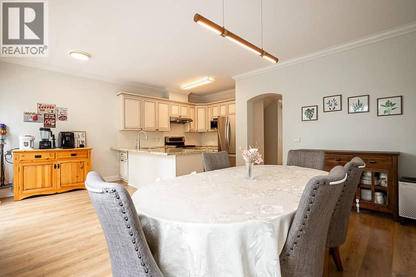 29 7501 CUMBERLAND STREET, Burnaby, photo 7