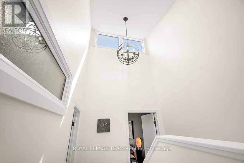 17 - 575 Old St. Patrick Street — photo 23 of 34