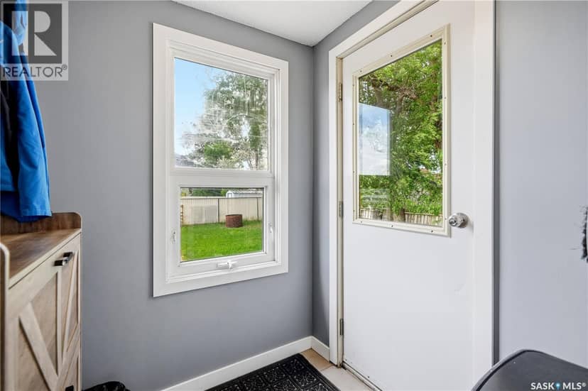 1191 1st AVENUE NE — photo 31 of 40