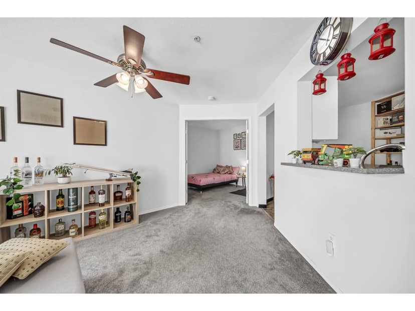 430 9979 140 STREET, Surrey, photo 5