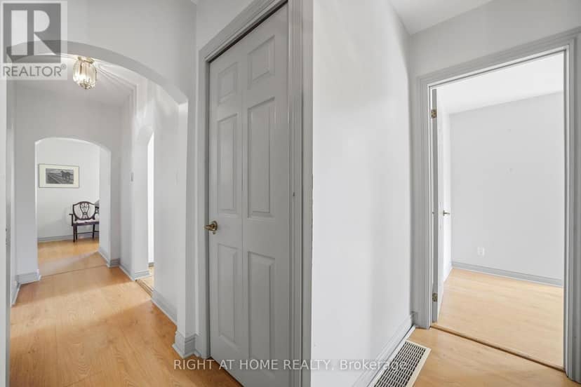 1290 Strathy Avenue — photo 7 of 39