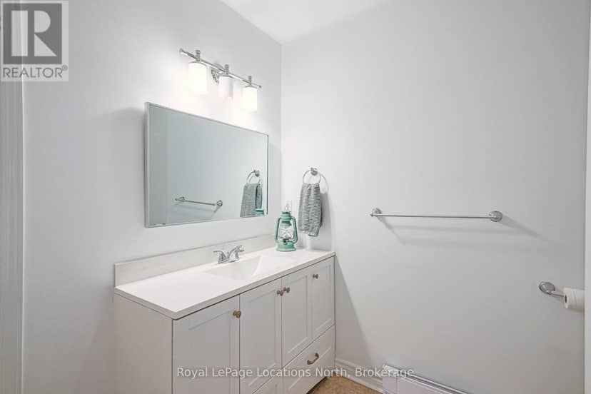 69 - 100 Alice Street W — photo 16 of 40