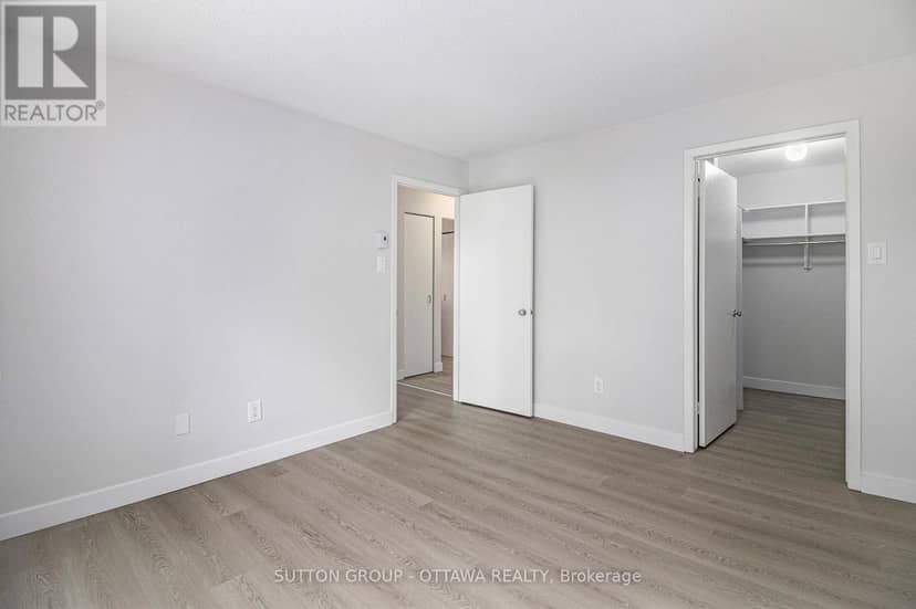 314 - 270 Brittany Drive — photo 11 of 27