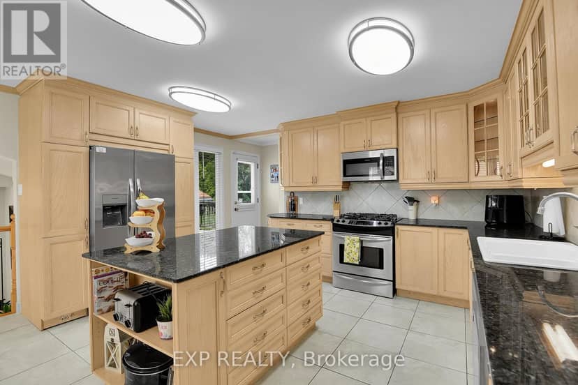 1383 Keswick Drive — photo 10 of 39