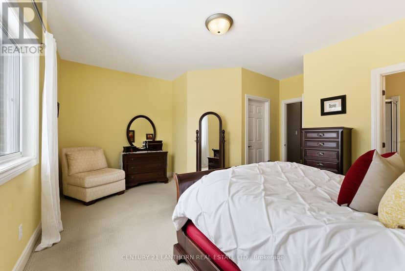 39 McDougall Drive — photo 24 of 40