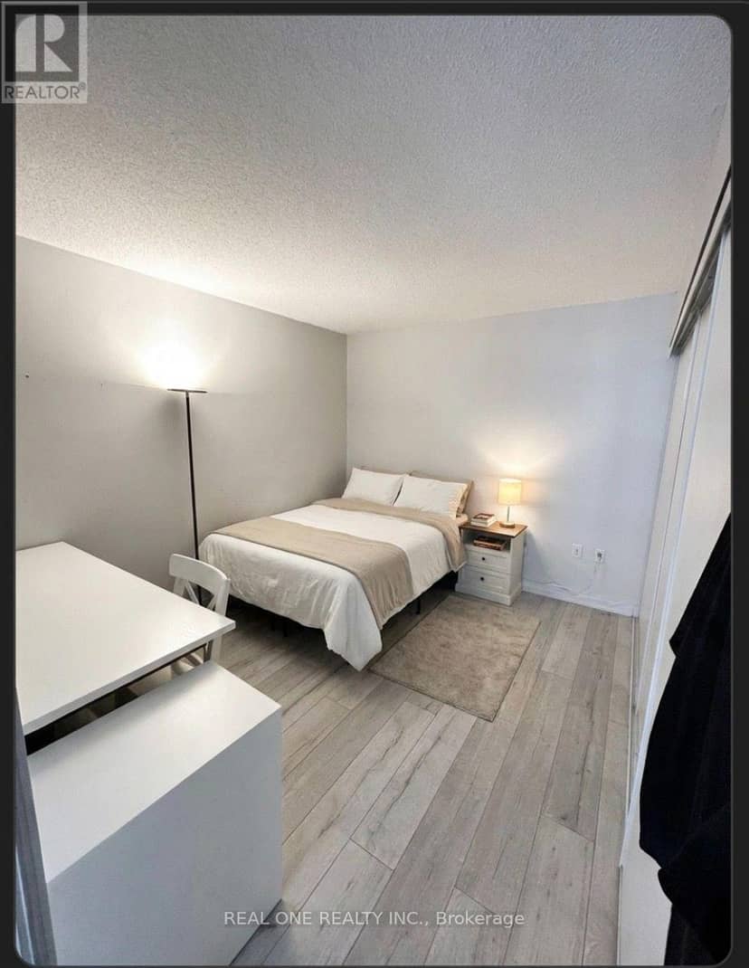 315 - 151 Dan Leckie Way — photo 4 of 7