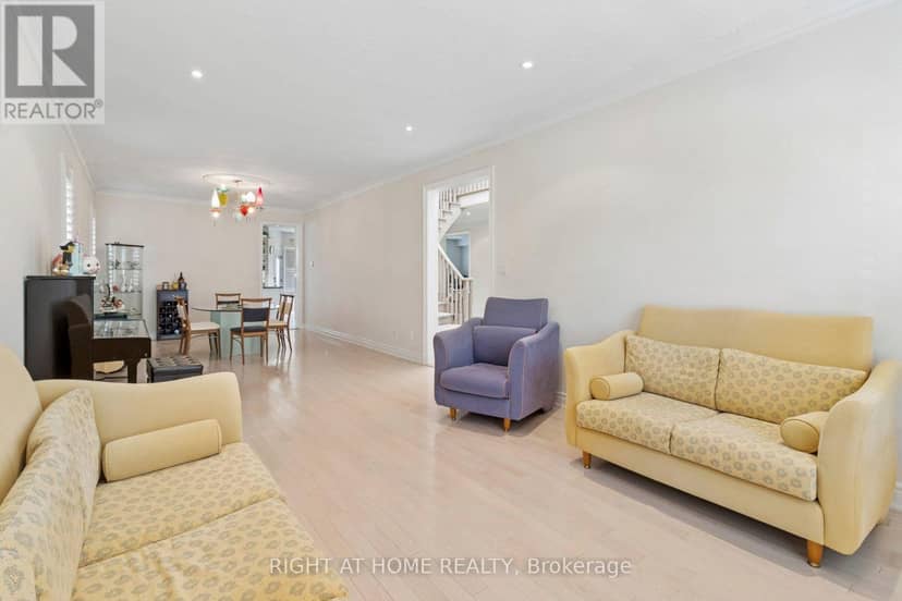 35 Palace Court — photo 7 of 30