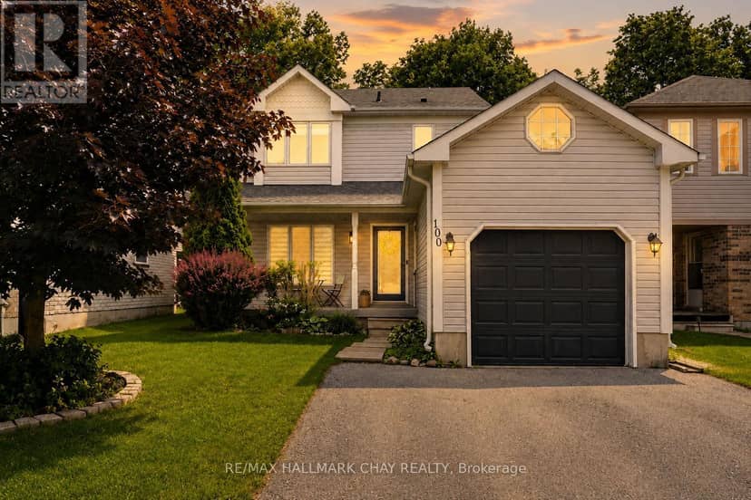 100 Copeman Crescent — photo 2 of 26
