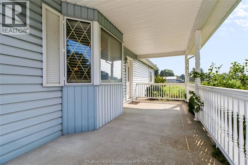 13175 Base LINE, Thamesville, photo 3