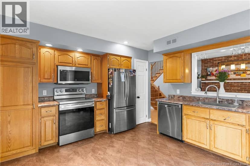 59 McDowell Avenue — photo 7 of 40