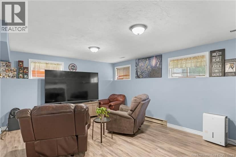59 McDowell Avenue — photo 32 of 40