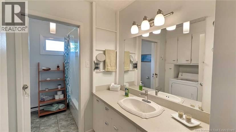 264 Rue Allard Street, Caraquet, photo 7
