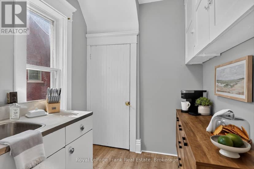 121 Romaine Street — photo 20 of 40