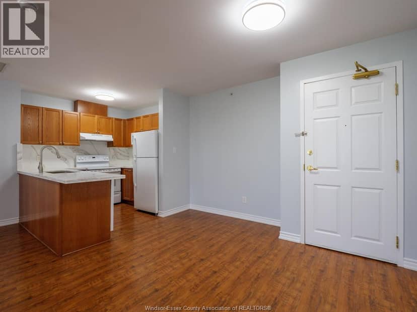 2650 SANDWICH WEST PARKWAY Unit# 406 — photo 3 of 25