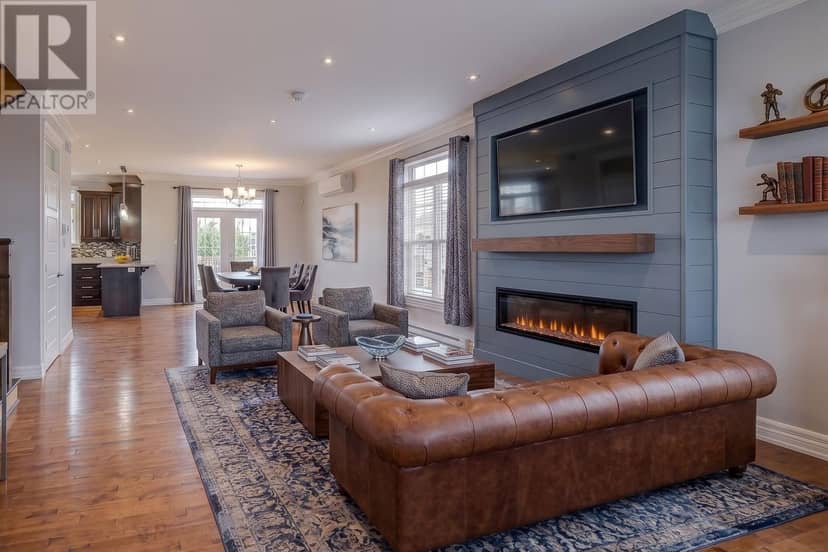 28 Kenai Crescent — photo 27 of 40