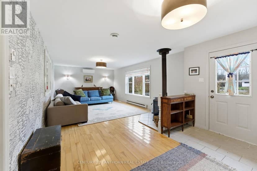2494 Salem Road — photo 9 of 40