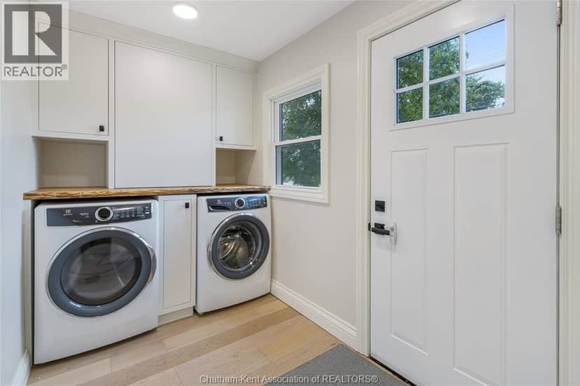 310 MCNAUGHTON AVENUE East — photo 6 of 40
